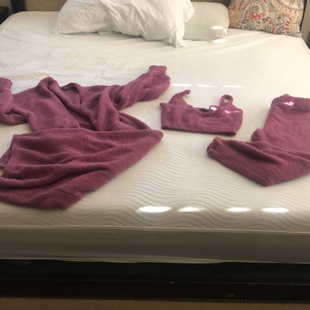 Fuzzy 3-piece Pant Set - Picture 10 of 10